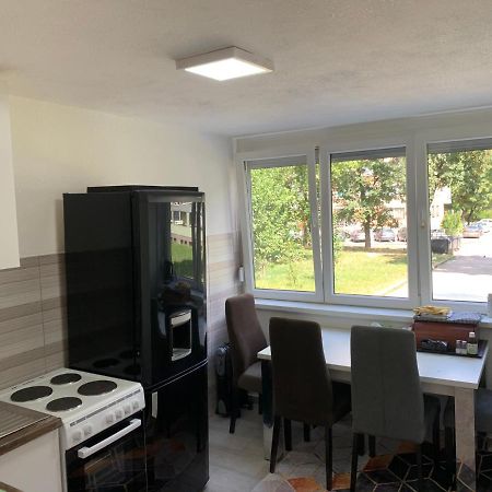 Stan Na Dan Hotel Zenica Kültér fotó